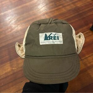 Vintage REI Co op flapper bomber hat. down filled tan  c-40 Super Rare 👀🔥🔥
